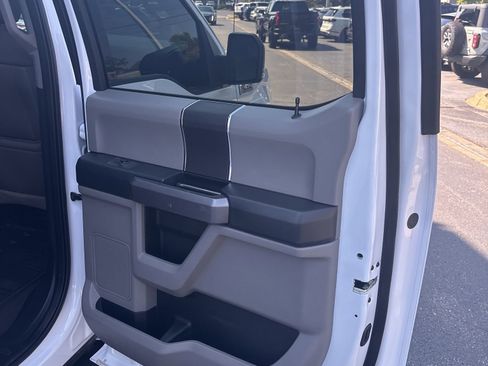 Used 2018 Ford F150 XLT w/ Trailer Tow Package image 20