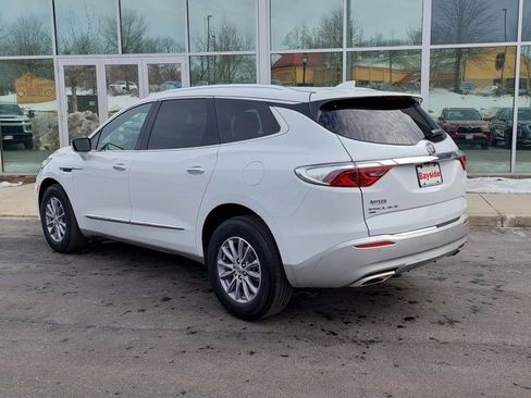 Used 2024 Buick Enclave Premium image 15