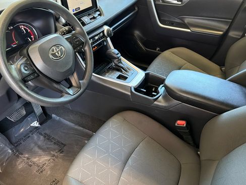 Certified 2025 Toyota RAV4 XLE AWD/4WD image 11