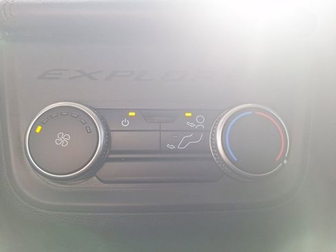 New 2026 Ford Explorer Active w/ Active Comfort Package image 15