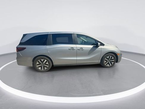 Used 2025 Honda Odyssey EX-L image 9