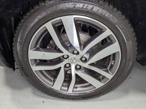 Used 2016 Honda Pilot Touring image 3