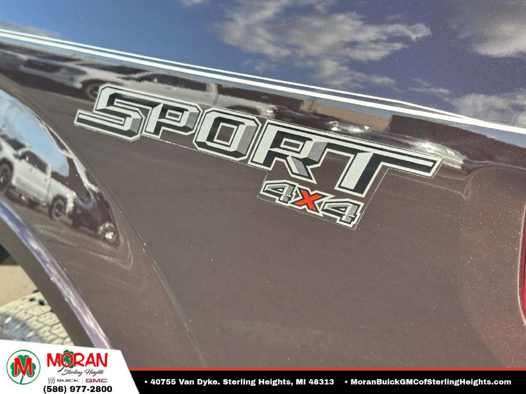 Used 2020 Ford F150 XLT w/ Equipment Group 302A Luxury AWD/4WD image 11