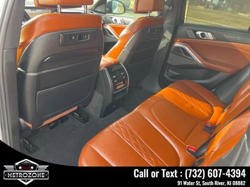 Used 2023 BMW X6 M50i w/ Executive Package image 26