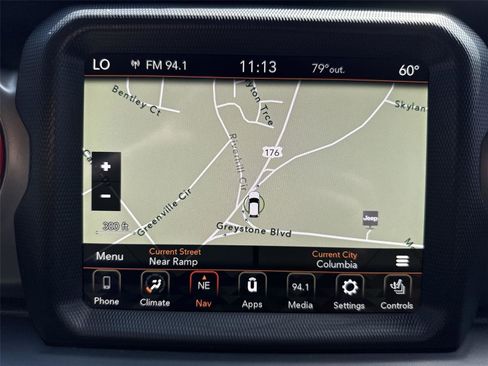 Used 2021 Jeep Gladiator Sport AWD/4WD image 19
