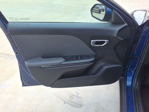 Used 2025 Kia K4 FWD image 13