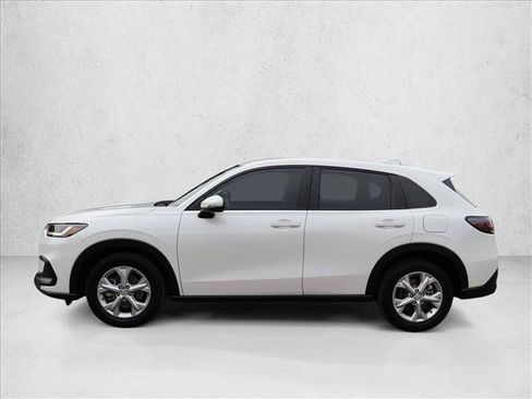 Used 2025 Honda HR-V LX image 8