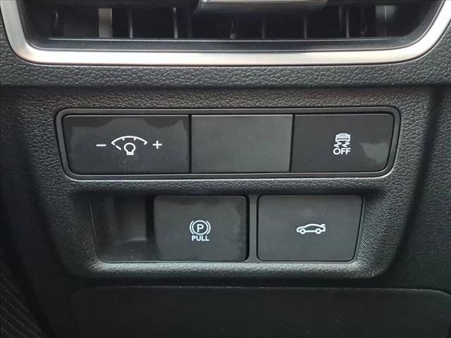 Used 2025 Hyundai Sonata SEL FWD image 25