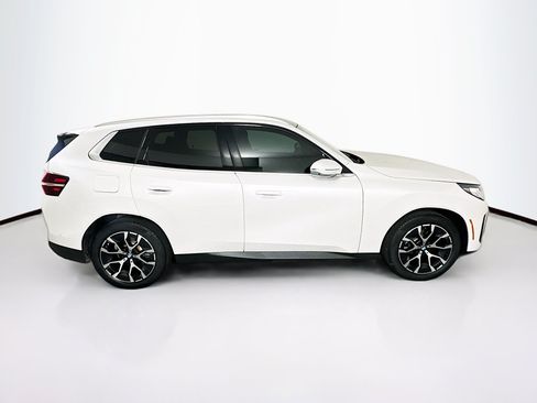 Used 2025 BMW X3 xDrive30i w/ Premium Package AWD/4WD image 10