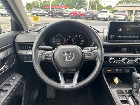 Certified 2024 Honda CR-V EX image 22