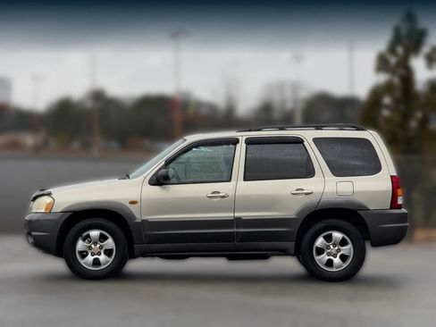 Used 2004 MAZDA Tribute LX w/ Luxury Pkg image 8