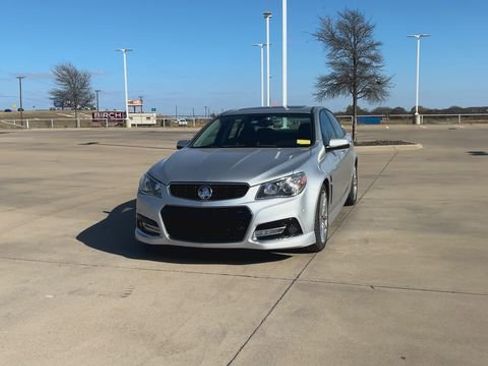 Used 2015 Chevrolet SS image 4