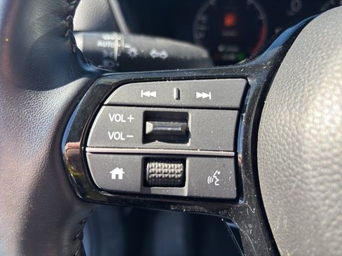 Used 2025 Honda CR-V EX-L image 8