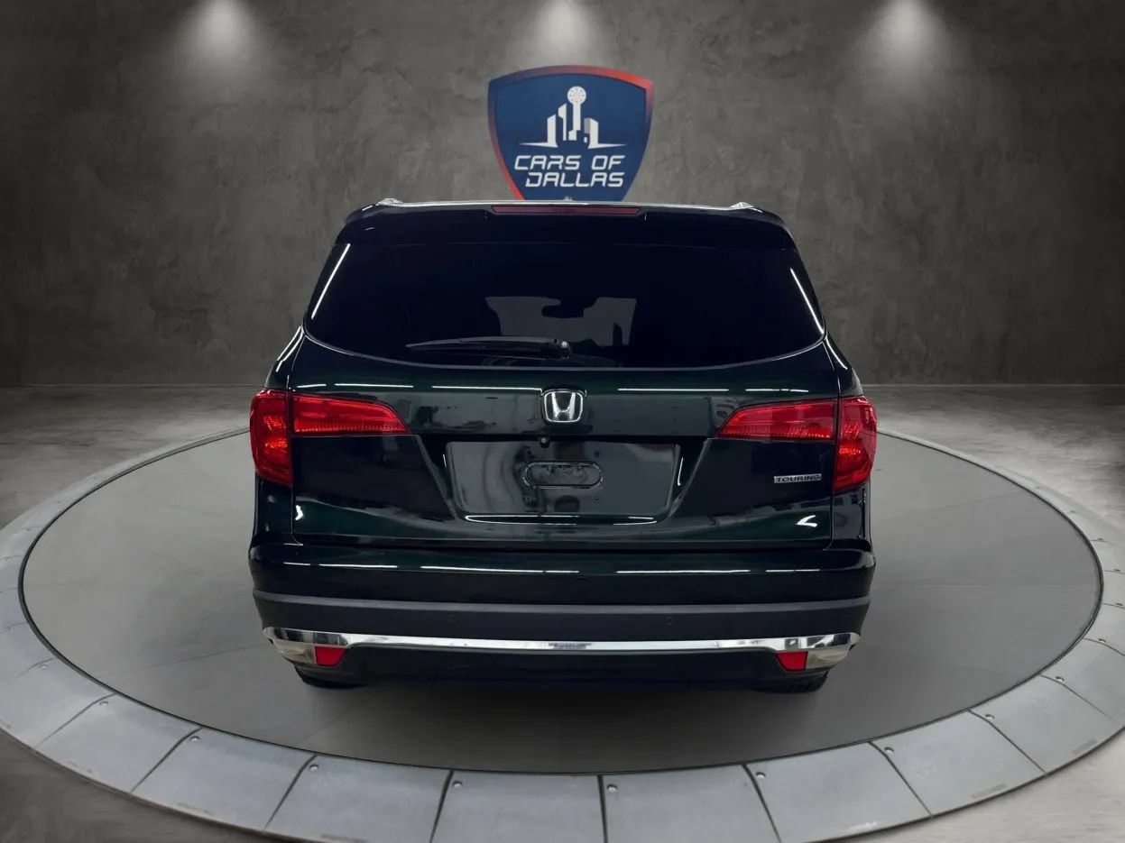 Used 2017 Honda Pilot Touring image 4