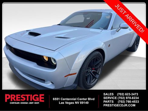 Used 2022 Dodge Challenger R/T Scat Pack RWD image 1
