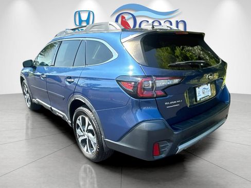 Used 2021 Subaru Outback Touring AWD/4WD image 5