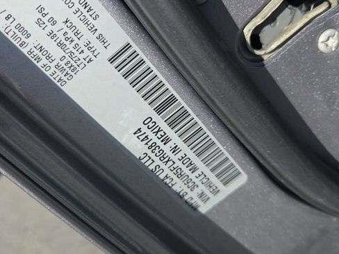 Used 2024 RAM 2500 Laramie image 41