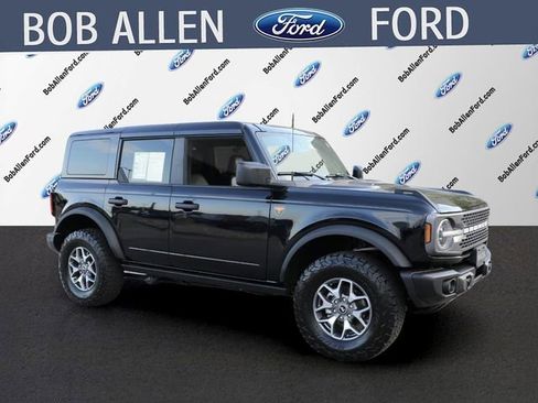 Certified 2025 Ford Bronco Badlands AWD/4WD image 2