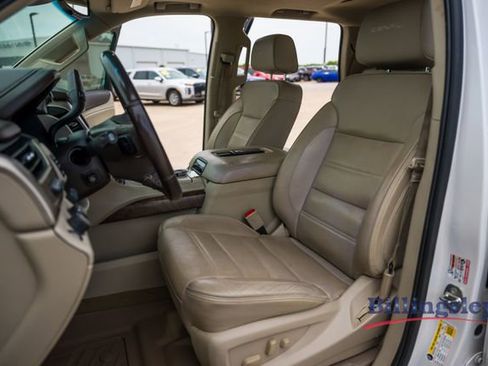 Used 2018 GMC Yukon Denali w/ Denali Ultimate Package AWD/4WD image 10