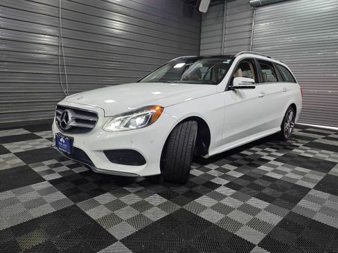 Used 2016 Mercedes-Benz E 350 4MATIC Wagon image 43