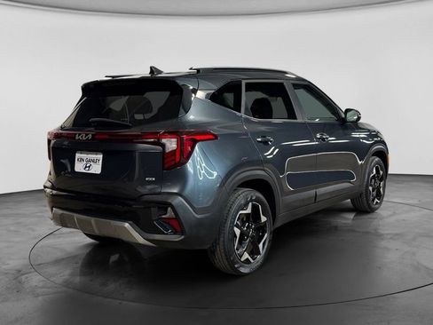 Used 2024 Kia Seltos EX AWD/4WD image 5