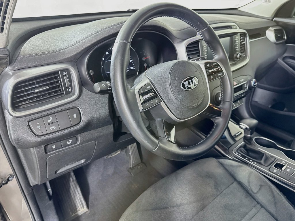 Used 2019 Kia Sorento EX FWD image 9