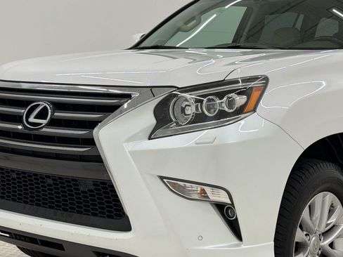 Used 2019 Lexus GX 460 Premium w/ Premium Package AWD/4WD image 12