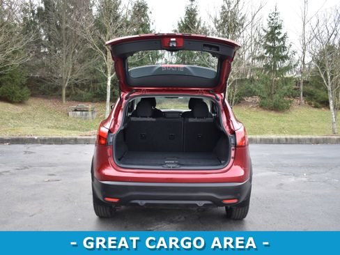 Used 2019 Nissan Rogue Sport SV w/ All-Weather Package image 22