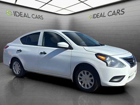 Used 2019 Nissan Versa S Plus FWD image 3