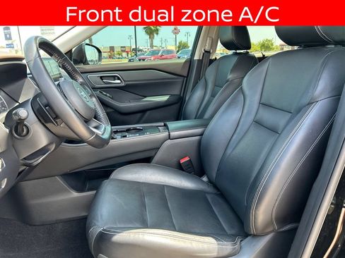 Used 2021 Nissan Rogue SL FWD image 13