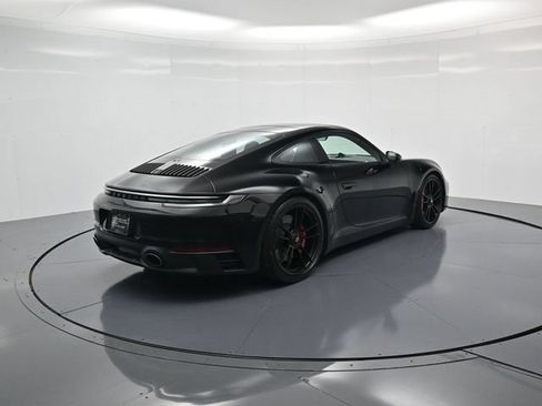 Certified 2022 Porsche 911 Carrera GTS RWD image 30