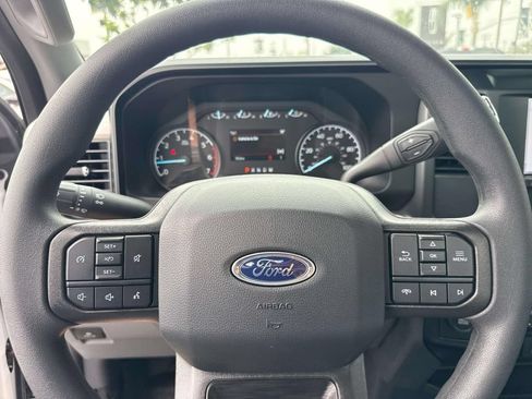 New 2026 Ford F250 XL w/ XL Chrome Package RWD image 24