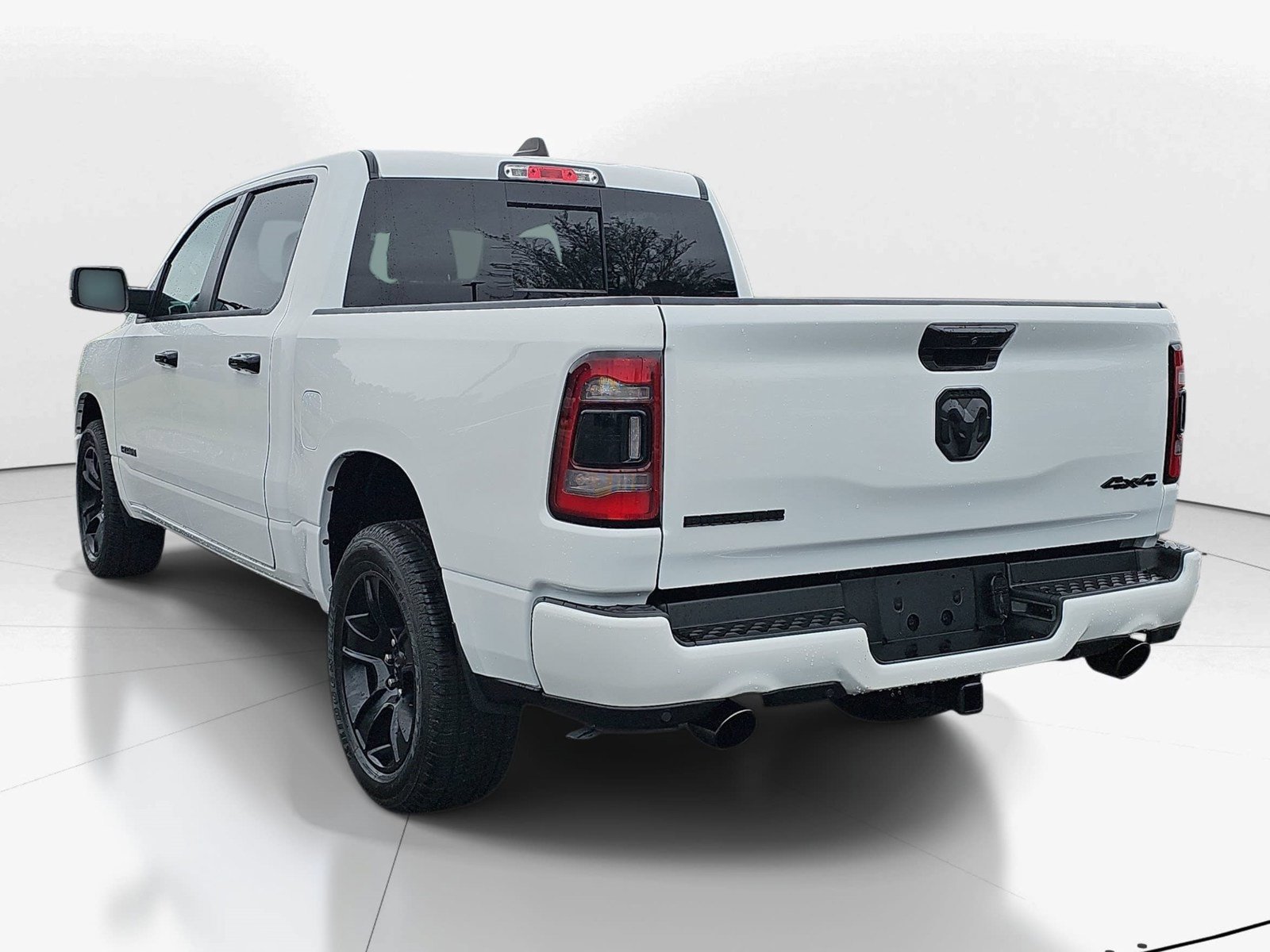Used 2023 RAM 1500 Big Horn AWD/4WD image 6