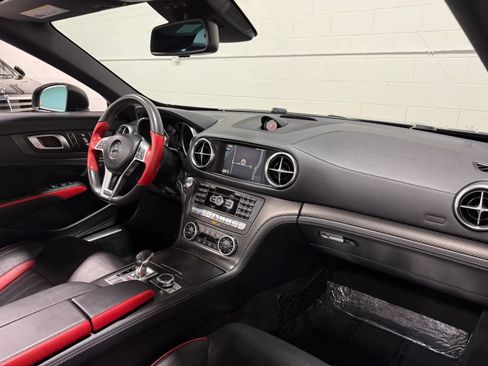 Used 2016 Mercedes-Benz SL 550 w/ Mille Miglia Edition image 62