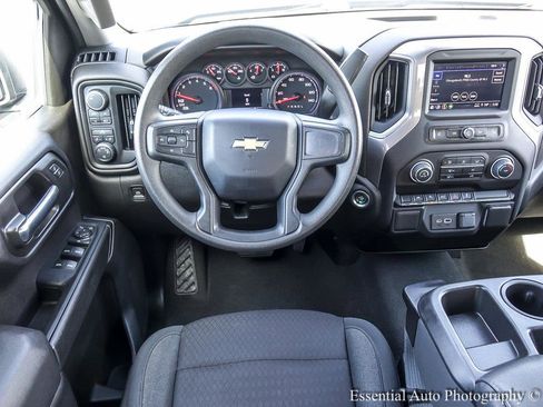 Certified 2022 Chevrolet Silverado 1500 Custom image 15