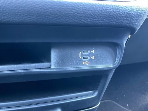 New 2026 Chrysler Pacifica Select image 20