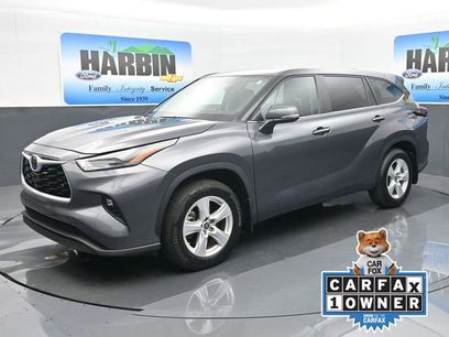 Used 2024 Toyota Highlander LE