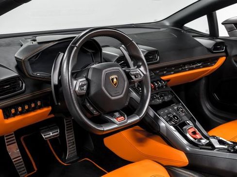 Used 2017 Lamborghini Huracan LP 580-2 image 12