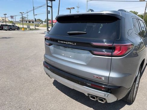 Used 2026 GMC Acadia Denali w/ Super Cruise Package AWD/4WD image 17