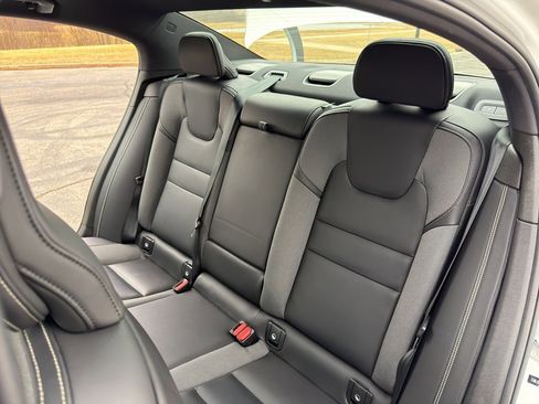 Used 2024 Volvo S60 B5 Plus w/ Climate Package image 38