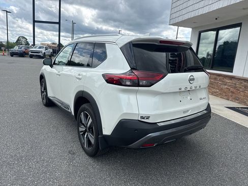 Used 2023 Nissan Rogue SL w/ SL Premium Package AWD/4WD image 6