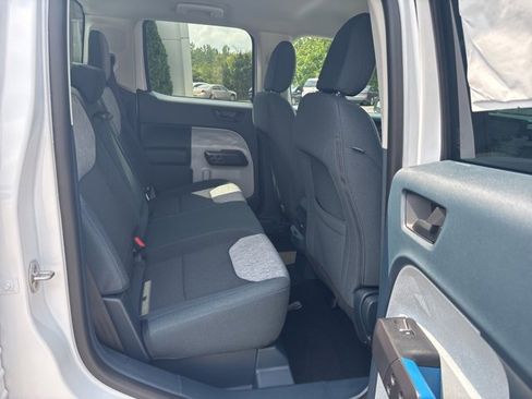 New 2025 Ford Maverick XLT w/ XLT Luxury Package image 17