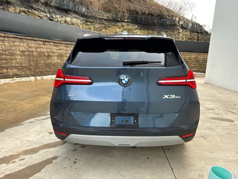 Certified 2025 BMW X3 xDrive30i w/ Premium Package image 4