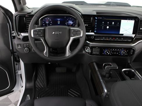 New 2026 Chevrolet Silverado 1500 LT Trail Boss w/ Convenience Package II AWD/4WD image 10