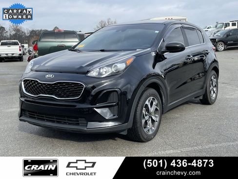 Used 2022 Kia Sportage LX image 3