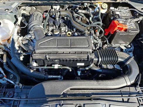 Used 2025 Ford Escape ST-Line image 28