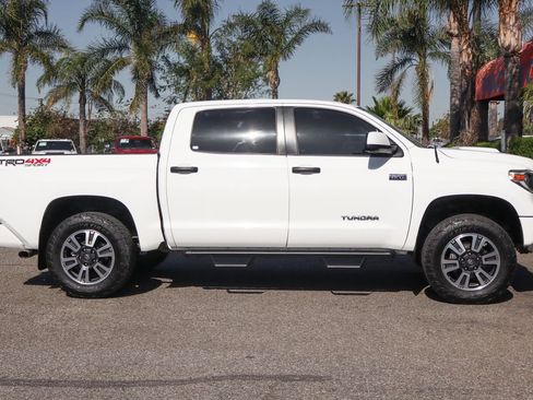 Used 2018 Toyota Tundra SR5 w/ TRD Sport Package AWD/4WD image 10