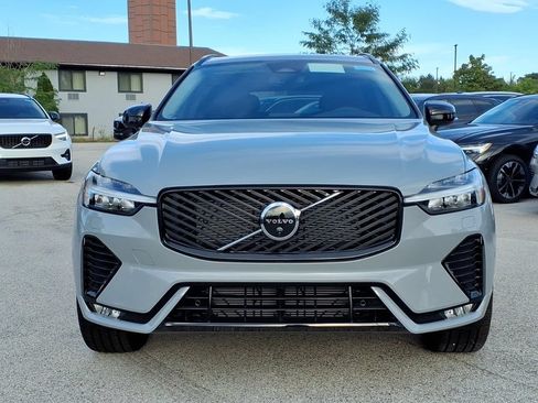 New 2026 Volvo XC60 B5 Ultra w/ Climate Package AWD/4WD image 2
