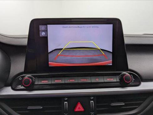 Used 2023 Kia Forte LXS image 29