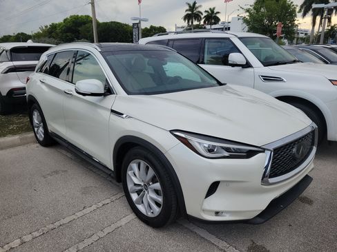 Used 2019 INFINITI QX50 Essential w/ Proactive Package FWD image 16